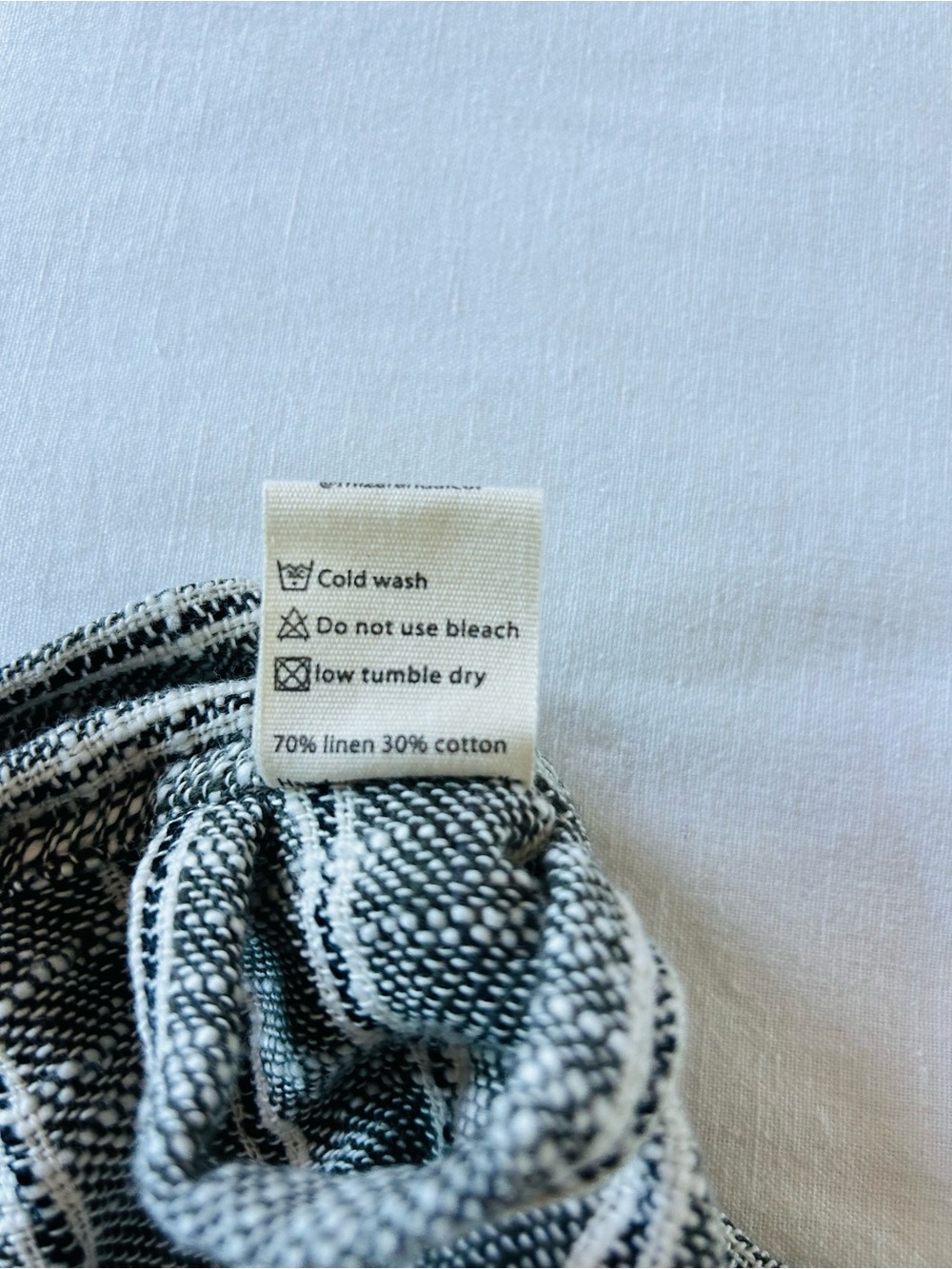 Mizar & Alcor Basil Robe - Picture 8 of 9